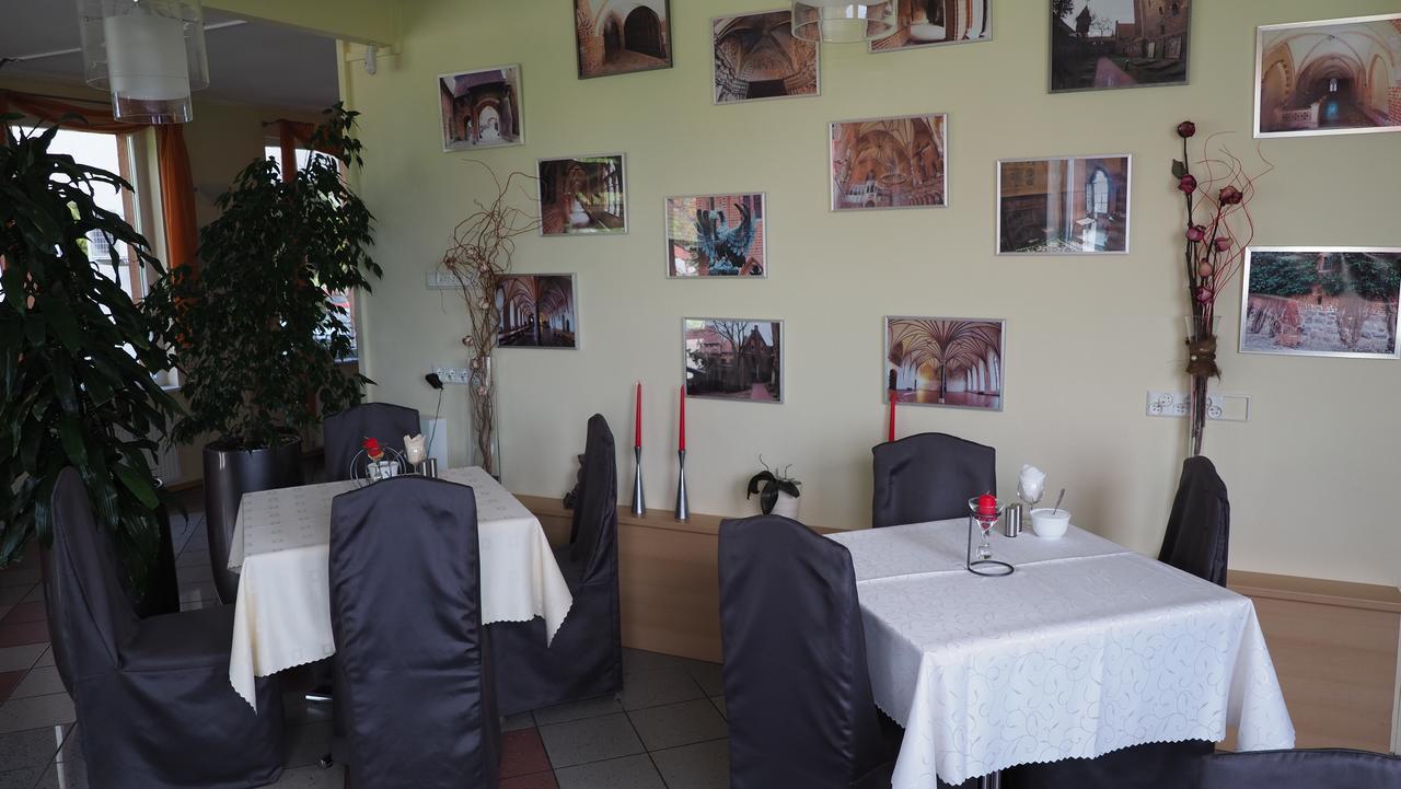Bed and Breakfast Karat Malbork Exterior foto